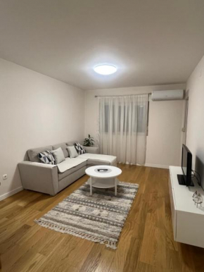 Cozy 1bd apartment Central point